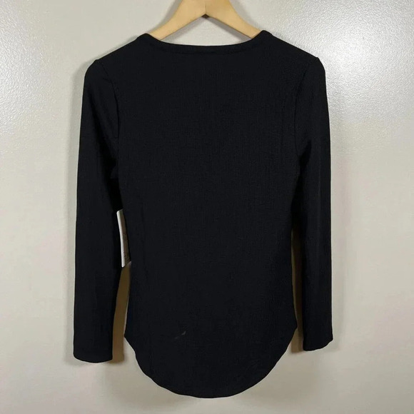 Athleta Wind Down Sleep Top Size Small Black Waffle Knit Henley Lounge Comfy - Picture 2 of 10